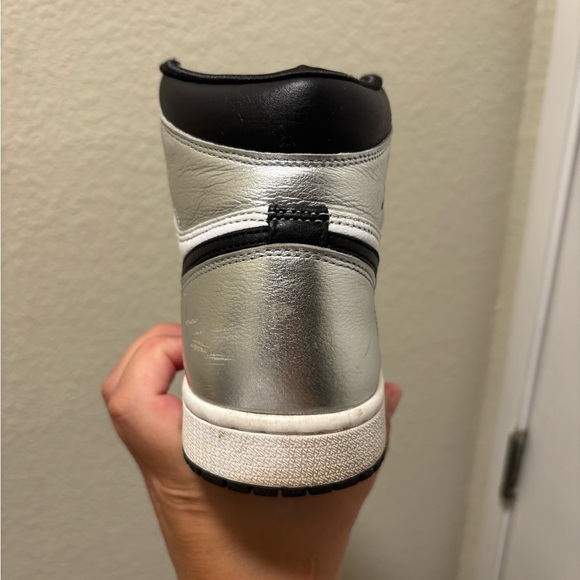 Jordan retro 1 high silver toe - Picture 3 of 9